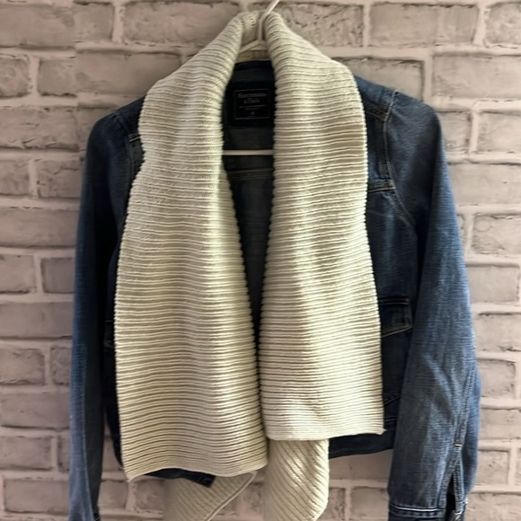 Abercrombie & Fitch Denim Jacket | Size XS | Knit Waterfall Front | Pockets - Picture 6 of 6